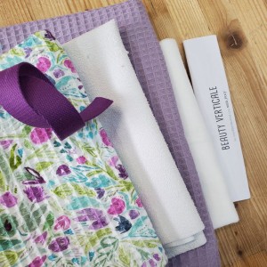 KIT BEAUTY VERTICALE NIDO FIORI GLICINE ED EUCALIPTO E NIDO LILLA KIT BEAUTY VERTICALE NIDO FIORI GLICINE ED EUCALIPTO E NIDO LILLA