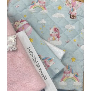 KIT FASCIATOIO DA VIAGGIO HAPPY UNICORNA KIT FASCIATOIO DA VIAGGIO HAPPY UNICORNA
