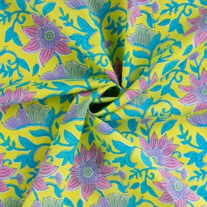 ENJOY COTONE VOILE GRANDI FIORI BUBBLEGUM LILLA E TURCHESE BASE  GIALLO