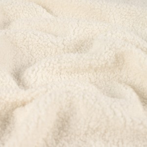 BOUCLE LATTE