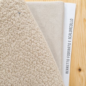 CAPPELLINO E SCALDACOLLO BOUCLE LINO e MAGLINA SABBIA